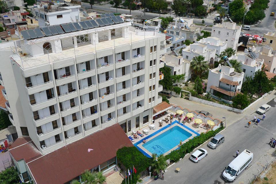 Minay Hotel 3*